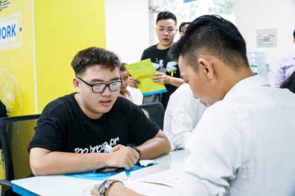 Điểm Chuẩn Đại Học Công Nghệ TPHCM 2019 Đầy Đủ Và Chính Xác 1 ĐIỂM CHUẨN ĐẠI HỌC CÔNG NGHỆ TPHCM 2019