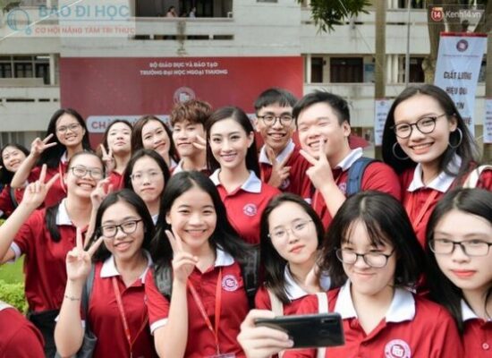 Đại Học Ngoại Thương TPHCM Học Phí, Xét Tuyển Và Đào Tạo Ngành Gì? 4 Đại Học Ngoại Thương TPHCM Học Phí, Xét Tuyển Và Đào Tạo Ngành Gì?