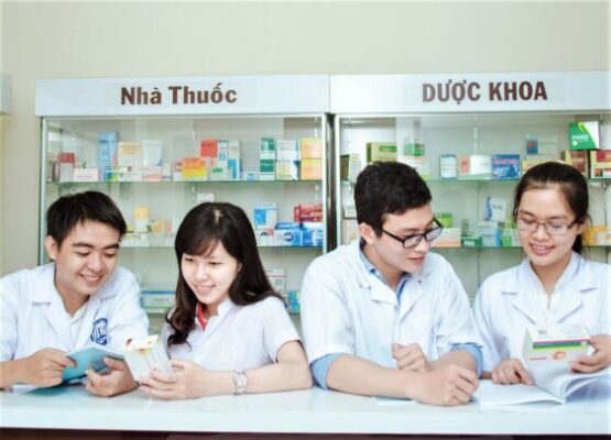 Tốt Nghiệp Ngành Dược Tốn Bao Lâu? Ra Trường Làm Gì? 3 Tốt Nghiệp Ngành Dược Tốn Bao Lâu? Ra Trường Làm Gì?