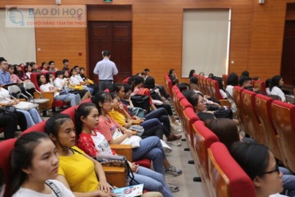 Điểm Chuẩn Học Viện Ngân Hàng Năm 2022 Và Học Phí Bao Nhiêu? 2 Điểm Chuẩn Học Viện Ngân Hàng Năm 2022 Và Học Phí Bao Nhiêu?