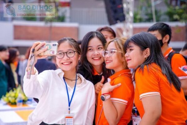 Khối B00 Gồm Những Môn Học Nào, Ngành Nào Và Thi Trường Gì ? 3 Khối B00 Gồm Những Môn Học Nào, Ngành Nào Và Thi Trường Gì ?