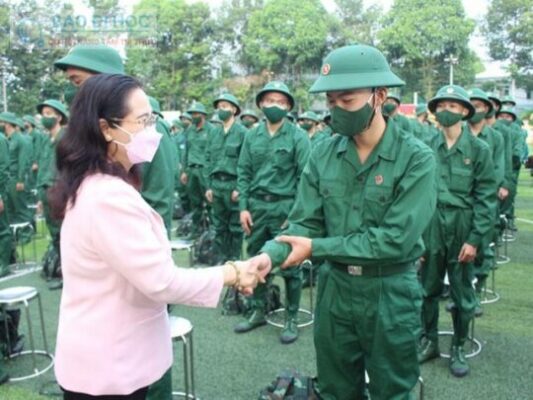 Mẹo khám rớt nghĩa vụ quân sự nhưng vẫn đúng luật 3 Mẹo khám rớt nghĩa vụ quân sự nhưng vẫn đúng luật