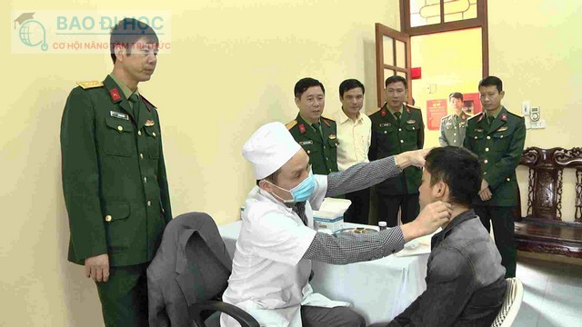 Mẹo khám rớt nghĩa vụ quân sự nhưng vẫn đúng luật 4 Mẹo khám rớt nghĩa vụ quân sự nhưng vẫn đúng luật