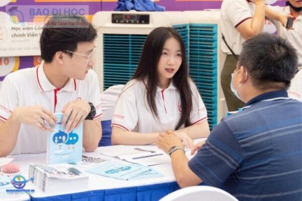 Đại Học Từ Xa Ngành Marketing Và Những Thông Tin Hữu Ích 12 Đại Học Từ Xa Ngành Marketing Và Những Thông Tin Hữu Ích