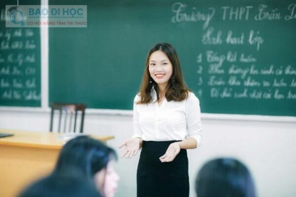 Đại Học Từ Xa Ngành Sư Phạm Đối Với Nền Giáo Dục Việt Nam 1 Giới thiệu sơ lược ngành Sư Phạm