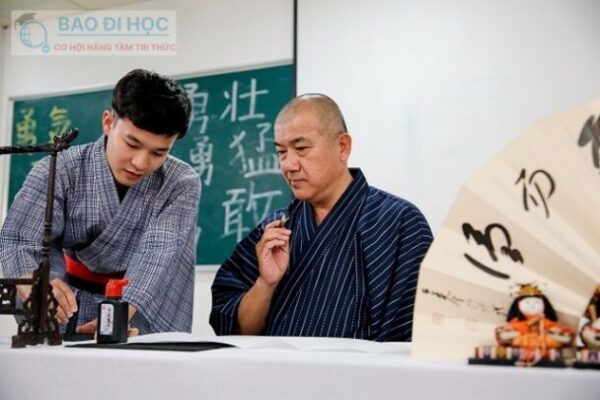 Ngôn Ngữ Nhật Hệ Cao Đẳng Từ Xa Đối Với Xã Hội Hiện Nay 4 Ngôn Ngữ Nhật Hệ Cao Đẳng Từ Xa Đối Với Xã Hội Hiện Nay